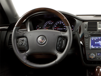 2010 Cadillac DTS w/1SE