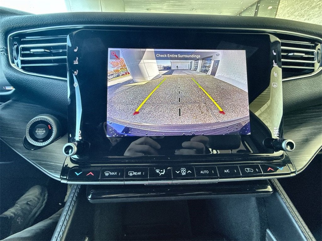 2023 Jeep Wagoneer L Series III 4x4