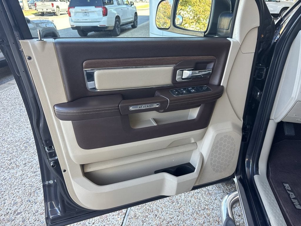 2016 RAM 1500 Laramie