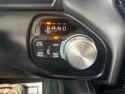 2022 RAM 1500 Laramie Crew Cab 4x4 5'7" Box