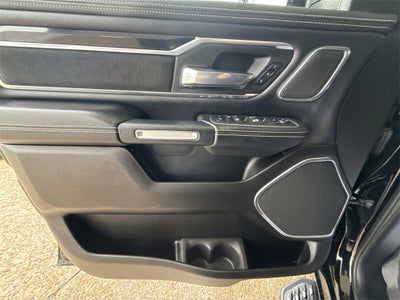 2022 RAM 1500 Laramie Crew Cab 4x4 5'7" Box