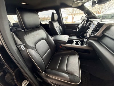 2022 RAM 1500 Laramie Crew Cab 4x4 5'7" Box