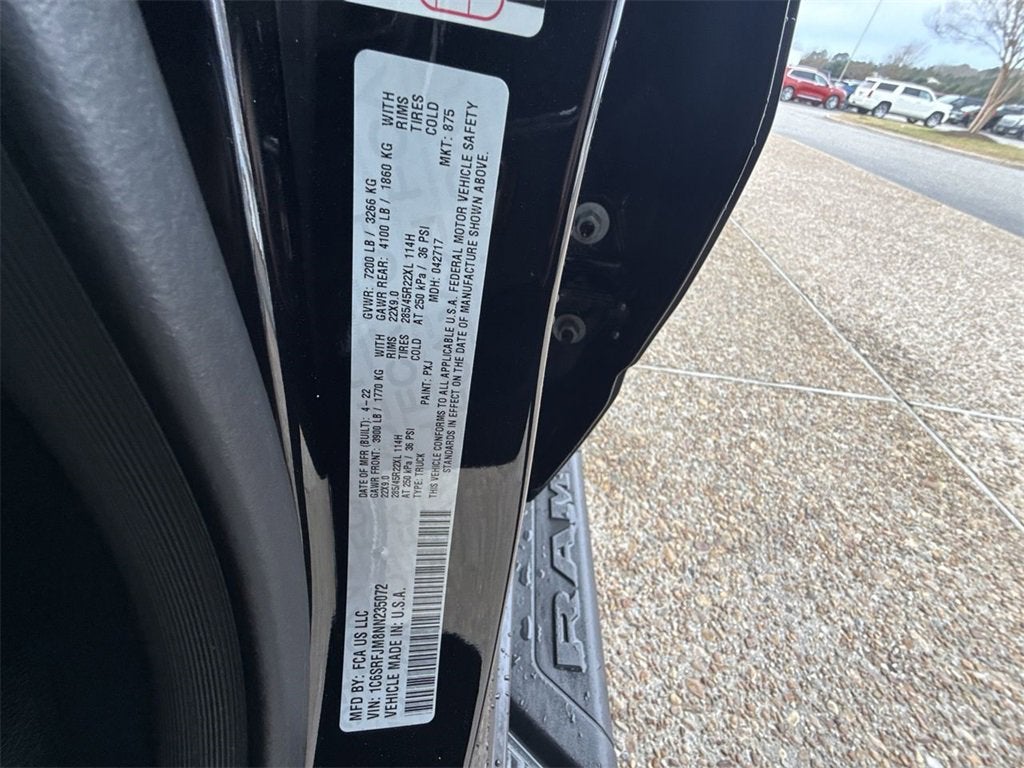 2022 RAM 1500 Laramie Crew Cab 4x4 5'7" Box