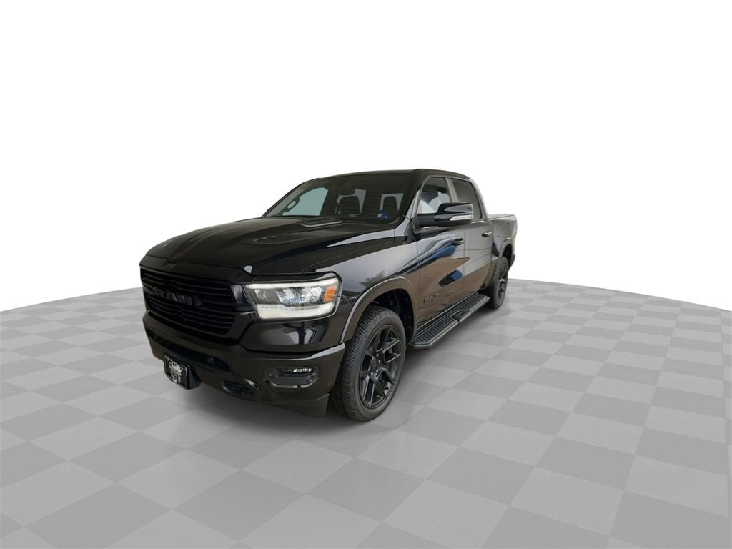 2022 RAM 1500 Laramie Crew Cab 4x4 5'7" Box