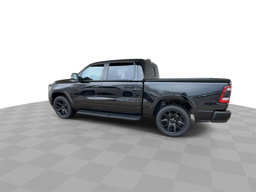2022 RAM 1500 Laramie Crew Cab 4x4 5'7" Box