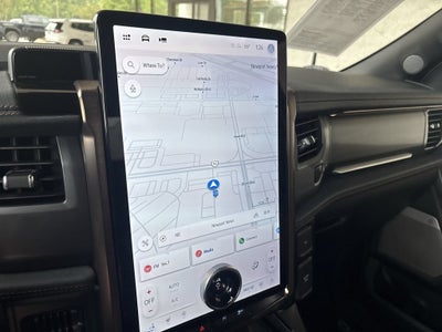 2022 Ford F-150 Lightning LARIAT