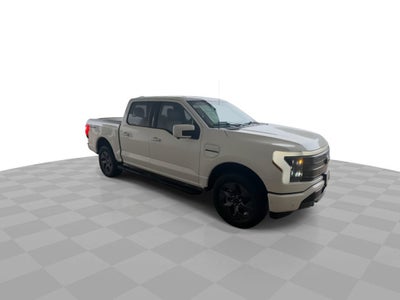 2022 Ford F-150 Lightning LARIAT