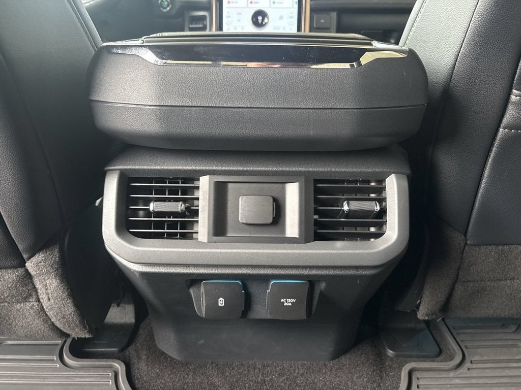 2022 Ford F-150 Lightning LARIAT