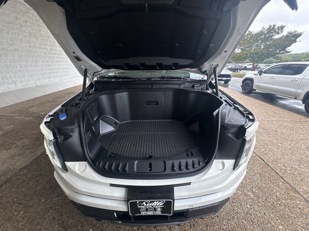 2022 Ford F-150 Lightning LARIAT