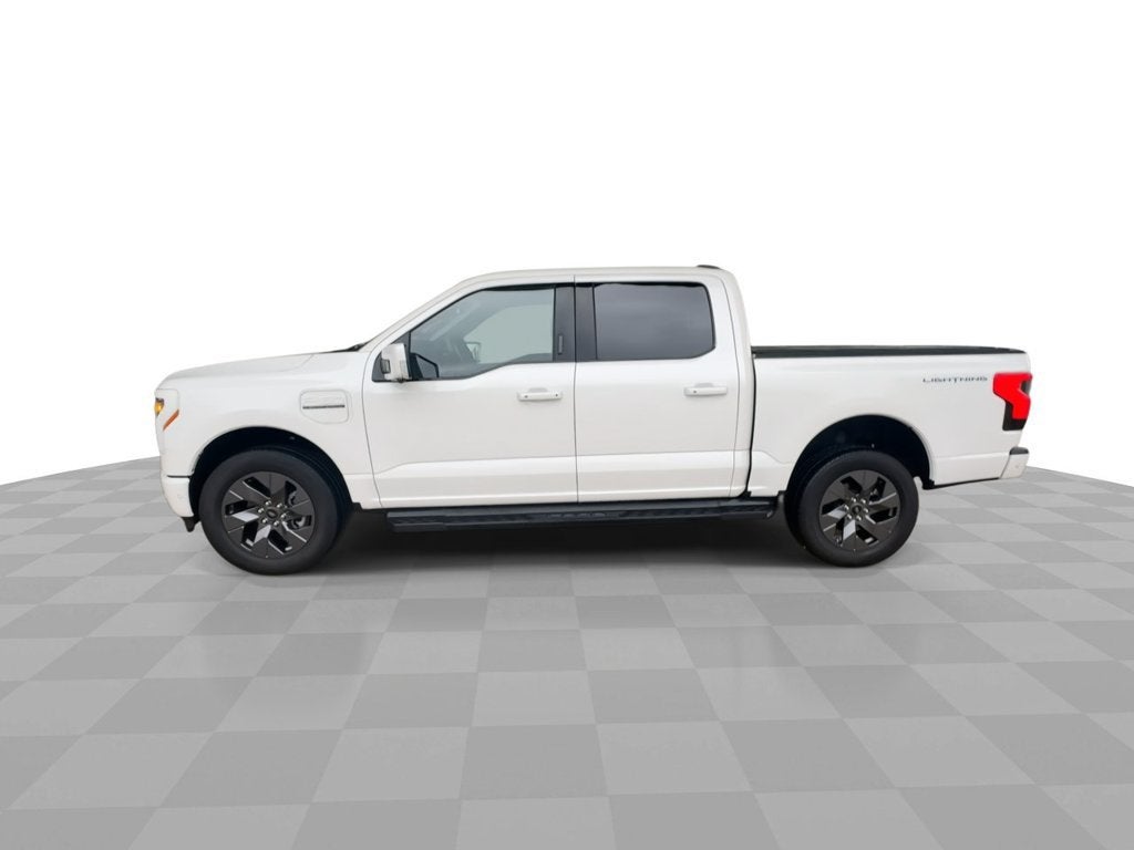 2022 Ford F-150 Lightning LARIAT