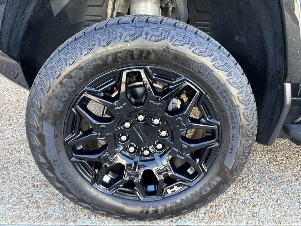 2025 GMC HUMMER EV SUV 2X