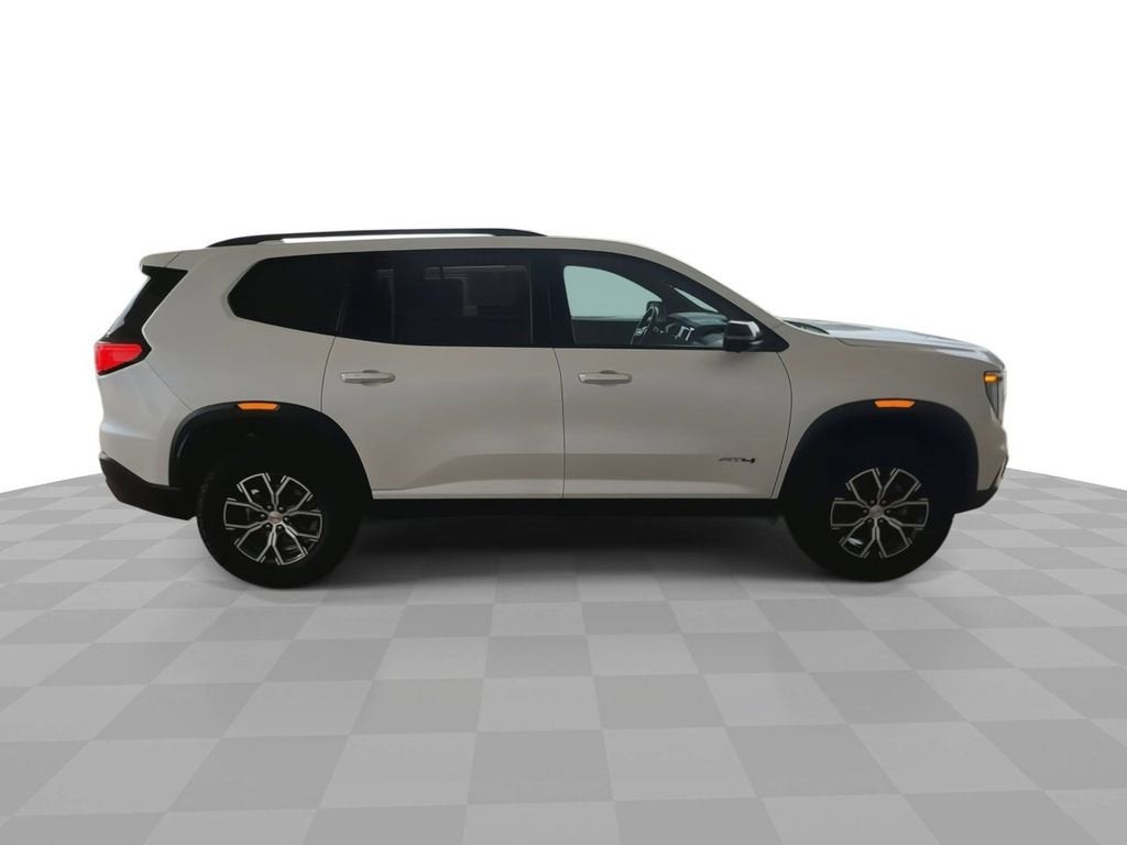 2024 GMC Acadia AT4