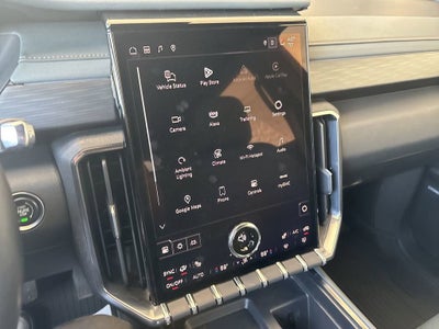 2024 GMC Acadia AT4