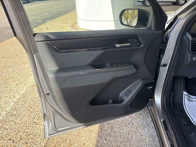 2024 GMC Acadia AT4