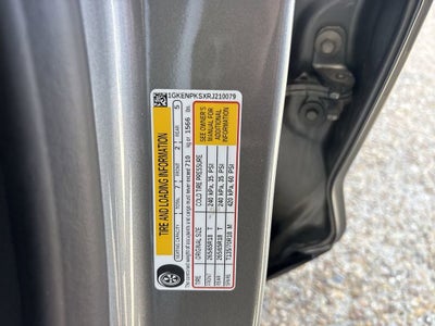 2024 GMC Acadia AT4