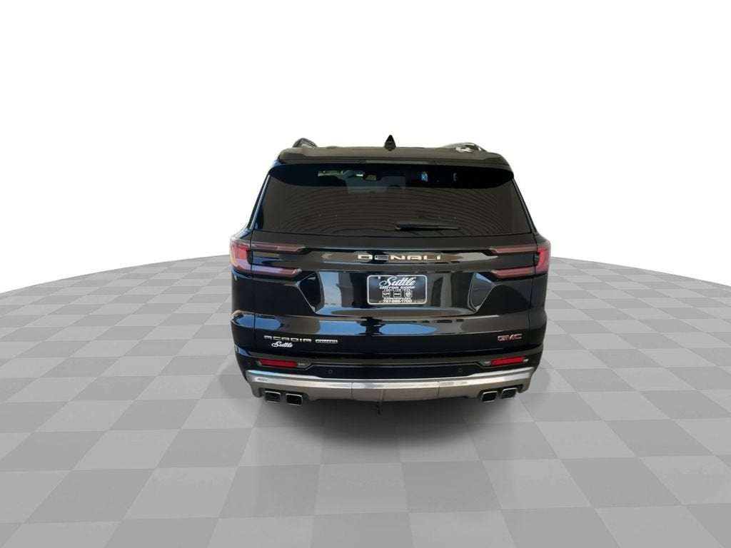 2024 GMC Acadia Denali