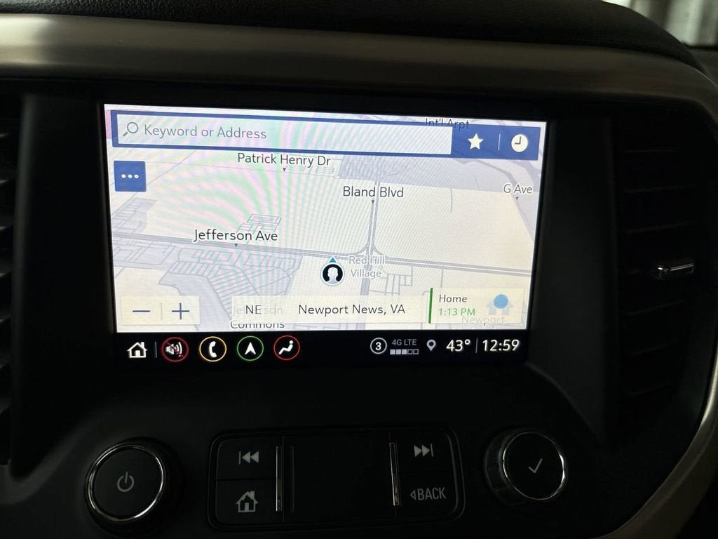 2022 GMC Acadia Denali