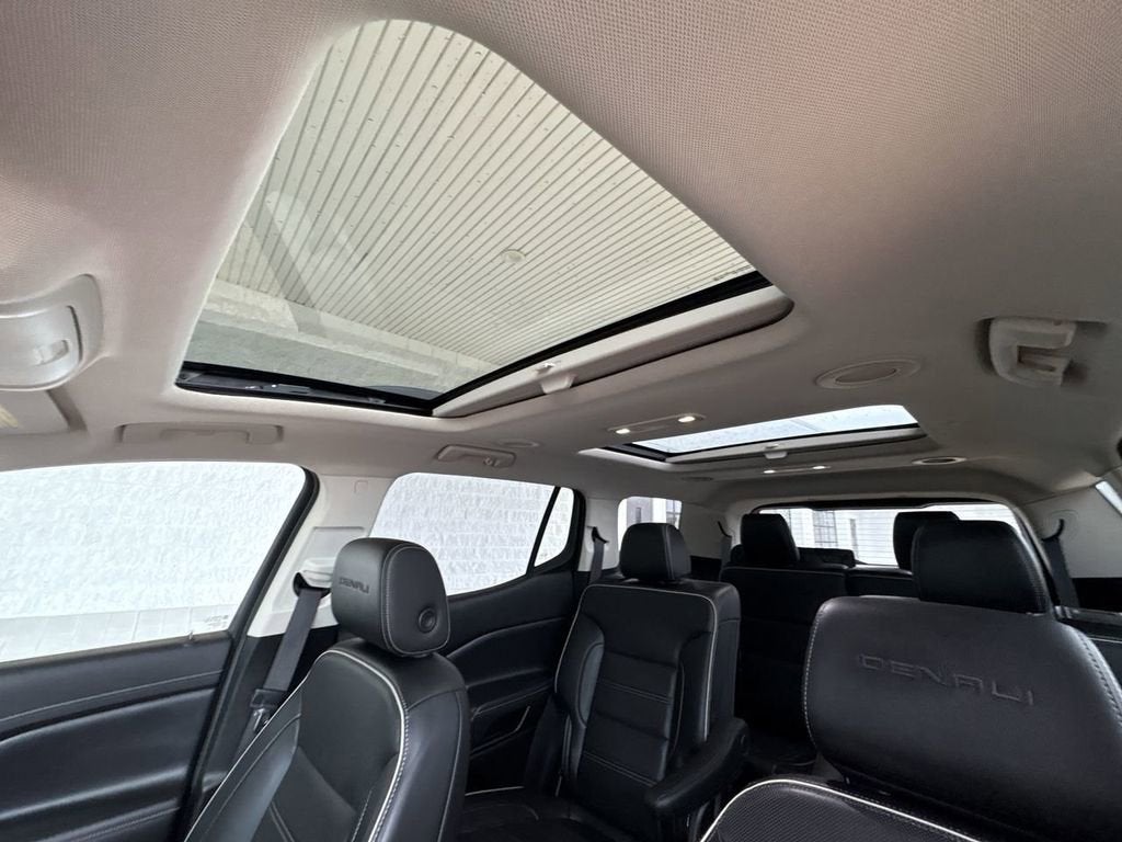 2022 GMC Acadia Denali