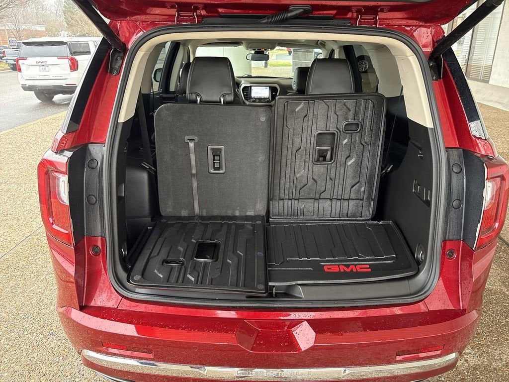 2022 GMC Acadia Denali