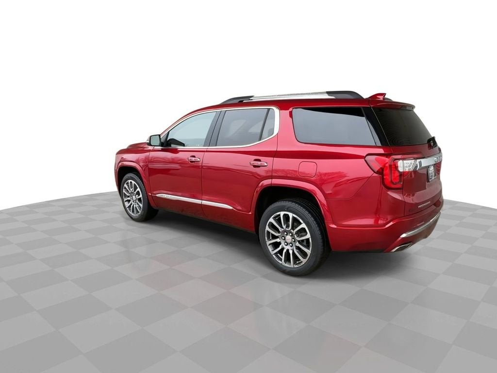 2022 GMC Acadia Denali
