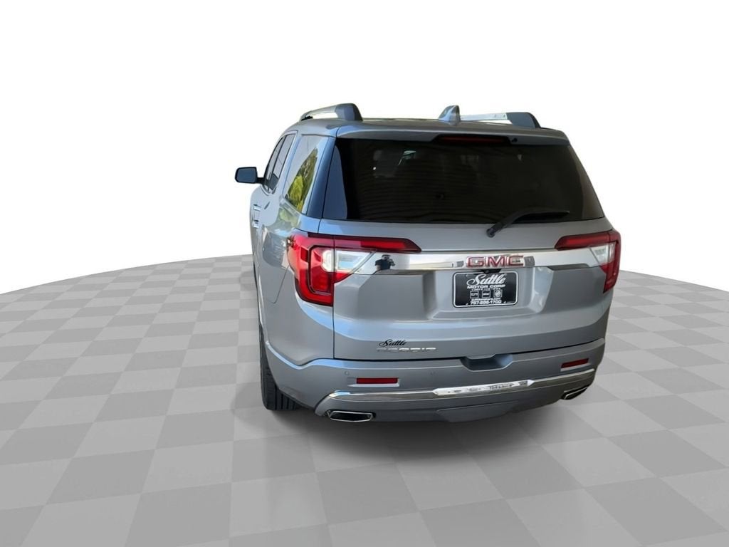 2023 GMC Acadia Denali