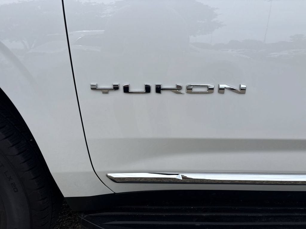 2023 GMC Yukon SLT