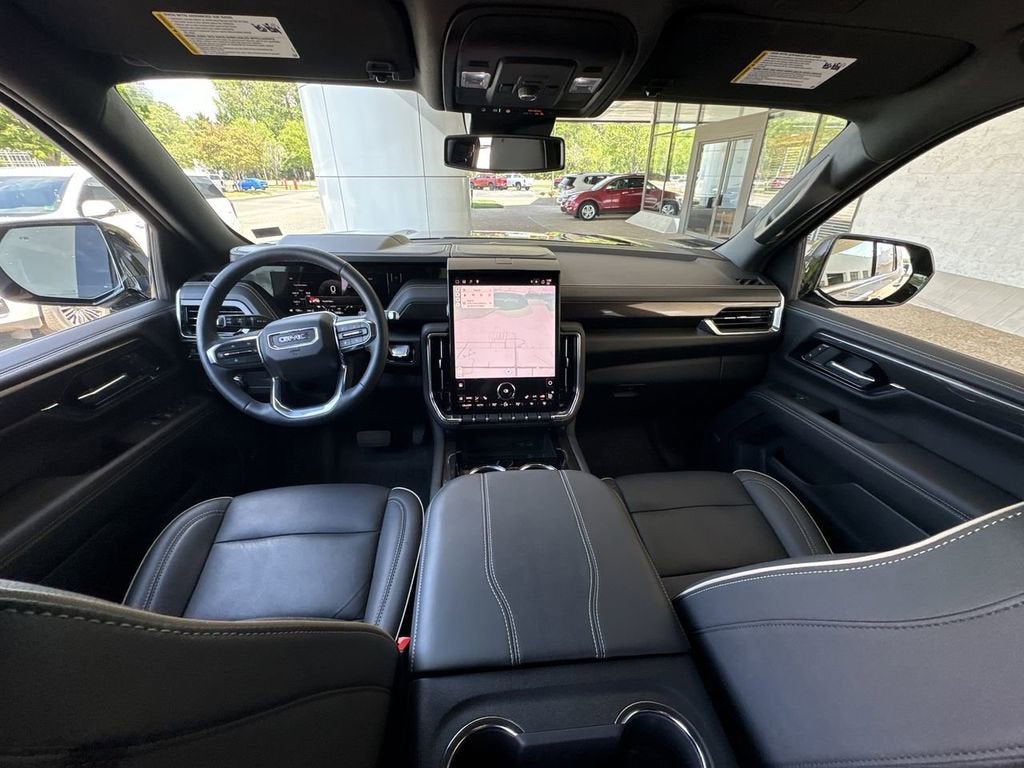 2025 GMC Yukon Elevation
