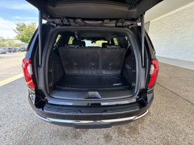 2025 GMC Yukon Elevation