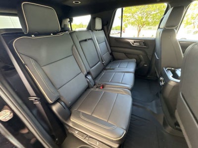 2025 GMC Yukon Elevation
