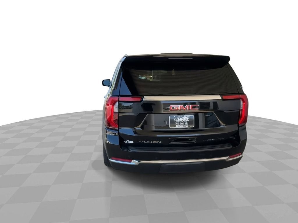 2025 GMC Yukon Elevation