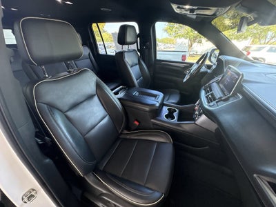 2021 GMC Yukon XL SLT