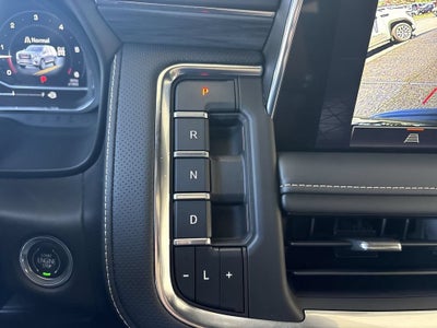 2023 GMC Yukon XL SLT