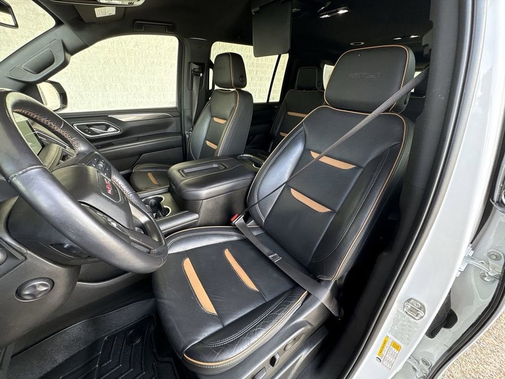 2022 GMC Yukon XL AT4