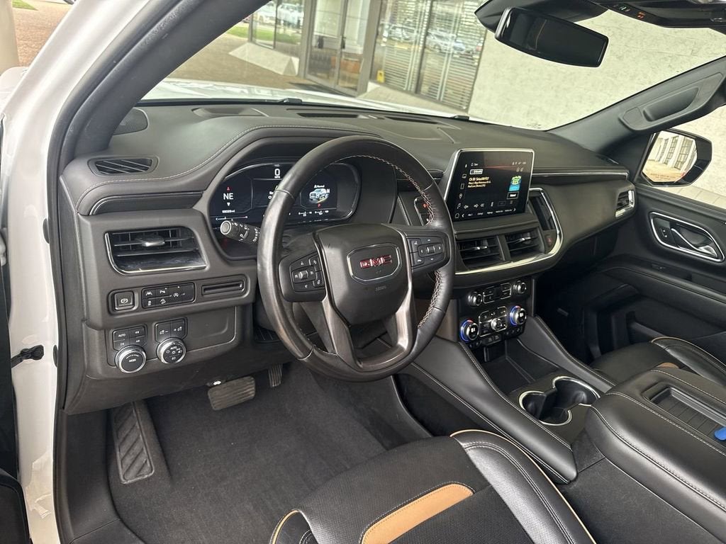 2023 GMC Yukon XL AT4