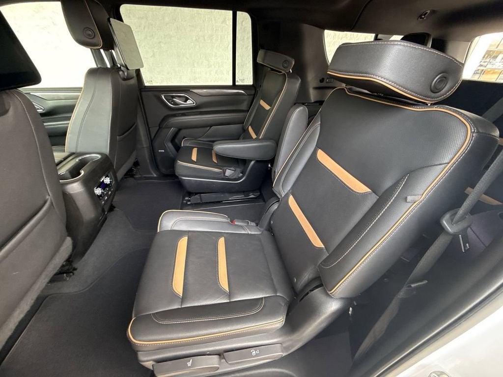 2023 GMC Yukon XL AT4