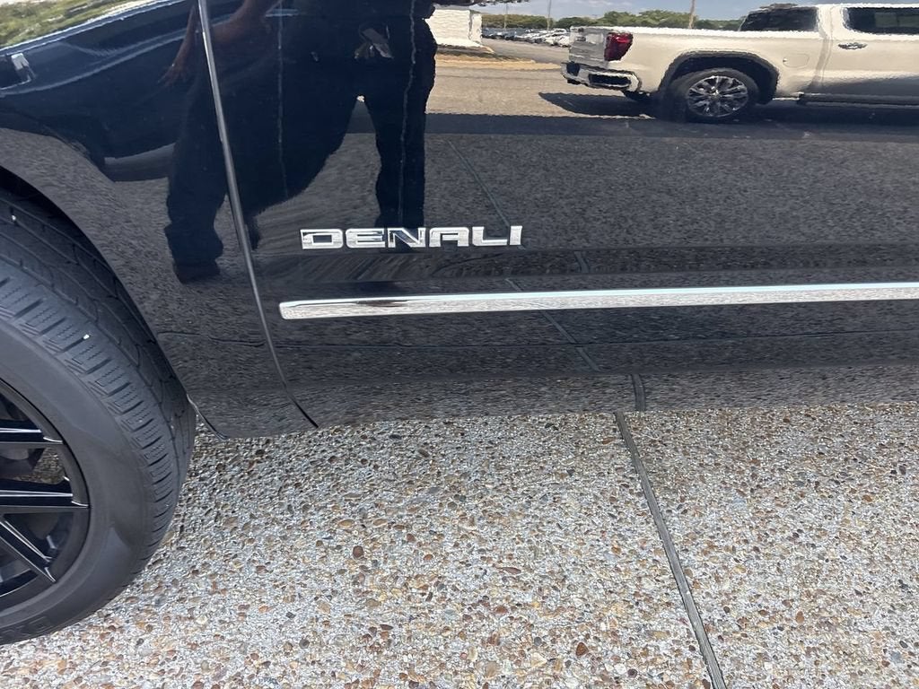 2020 GMC Yukon XL Denali