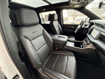 2022 GMC Yukon XL Denali