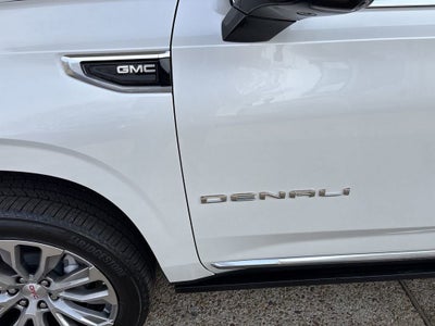 2022 GMC Yukon XL Denali