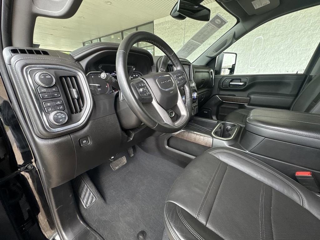 2023 GMC Sierra 2500 HD Denali