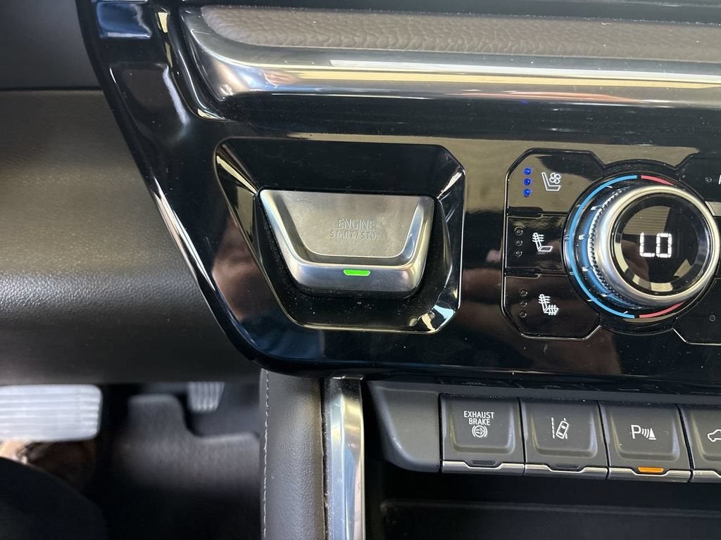 2025 GMC Sierra 3500 HD Denali DRW