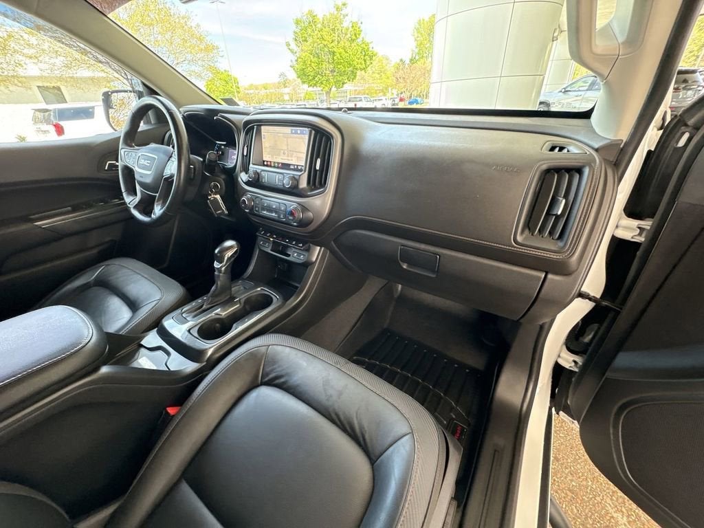 2022 GMC Canyon AT4 - Leather
