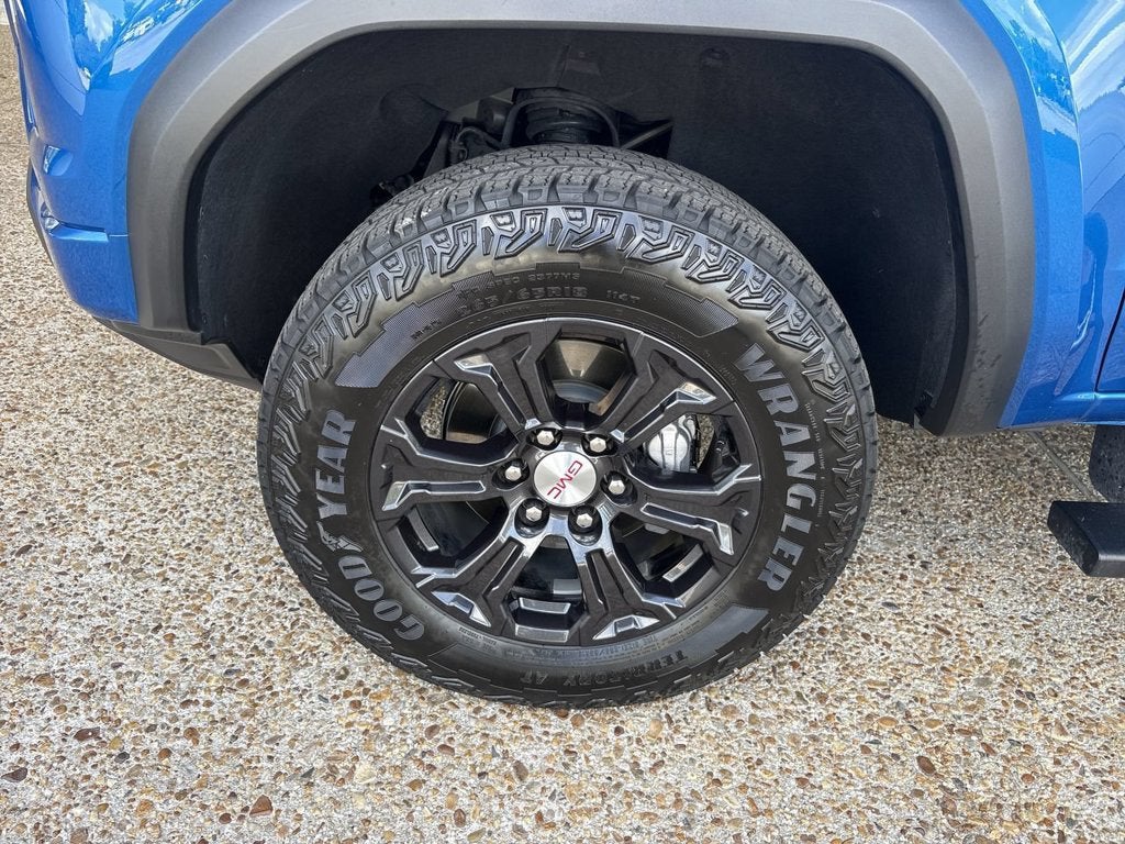 2024 GMC Canyon Elevation