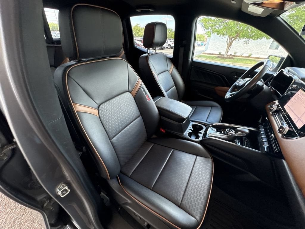 2023 GMC Canyon AT4