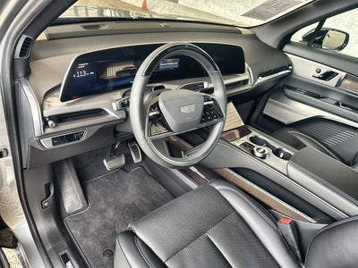 2026 Cadillac VISTIQ Sport