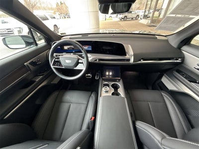 2026 Cadillac VISTIQ Sport