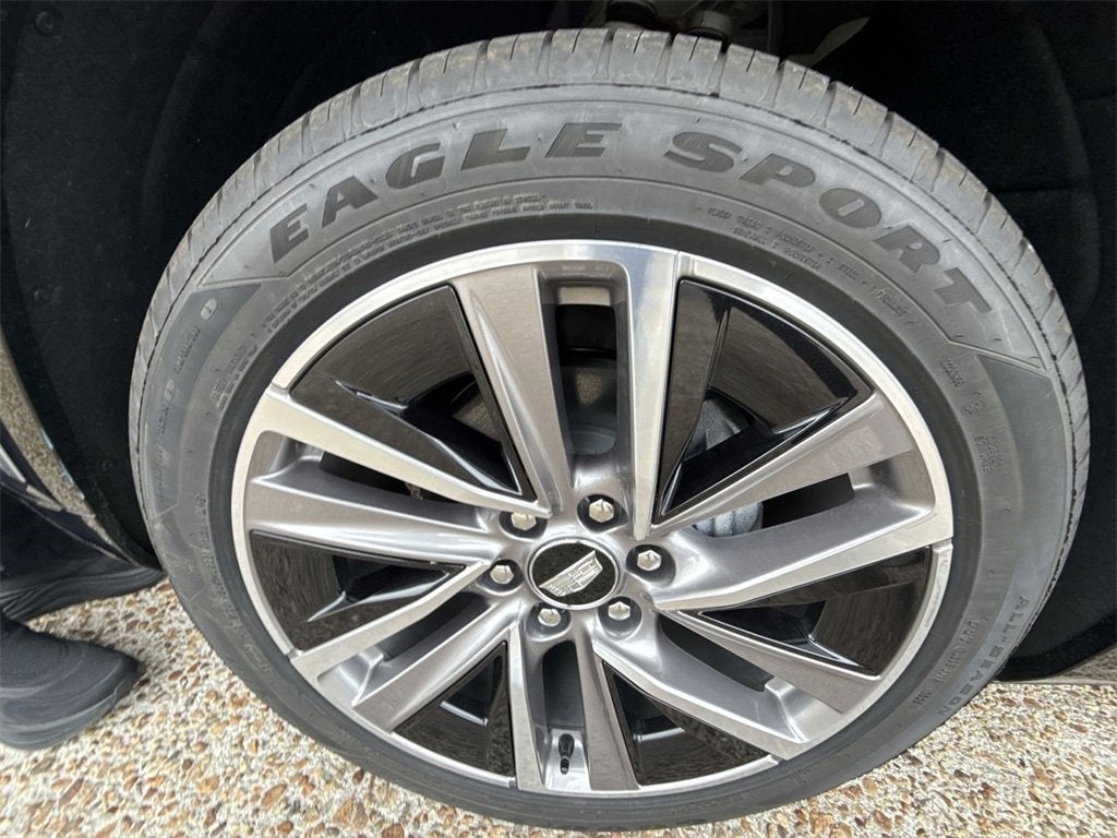 2026 Cadillac VISTIQ Sport