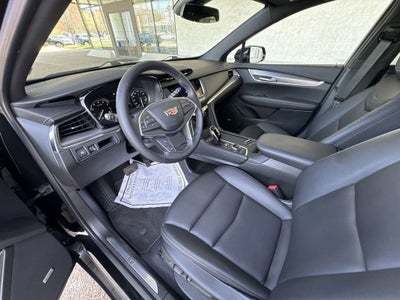 2024 Cadillac XT5 Luxury