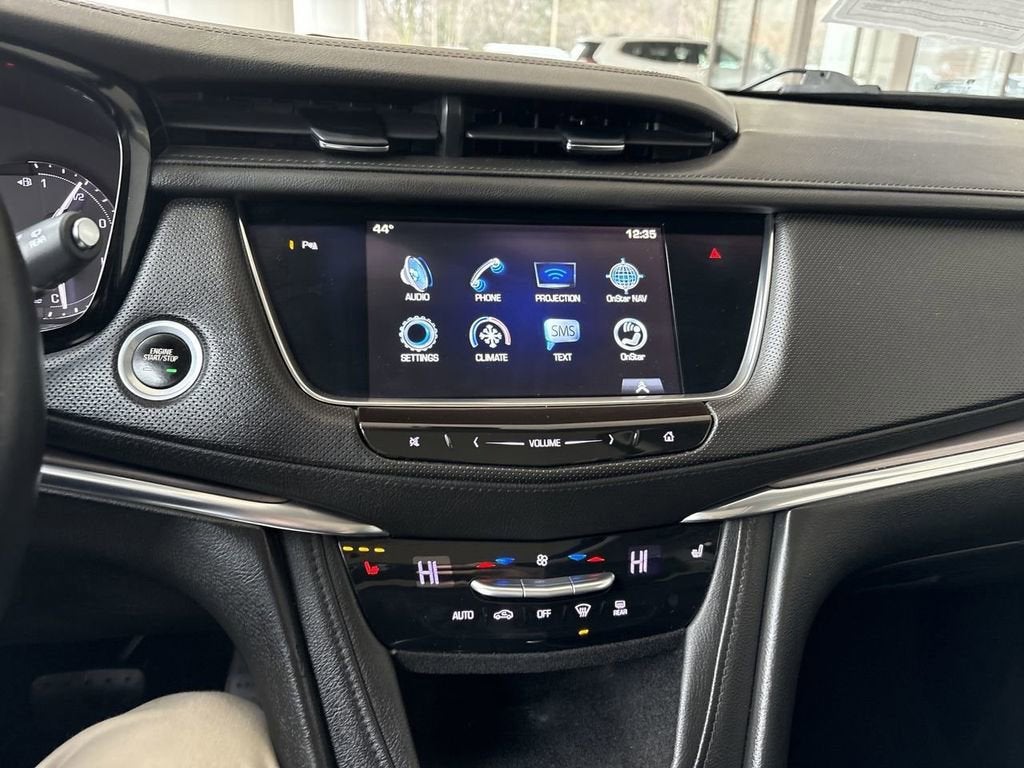 2017 Cadillac XT5 Luxury FWD