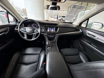 2017 Cadillac XT5 Luxury FWD