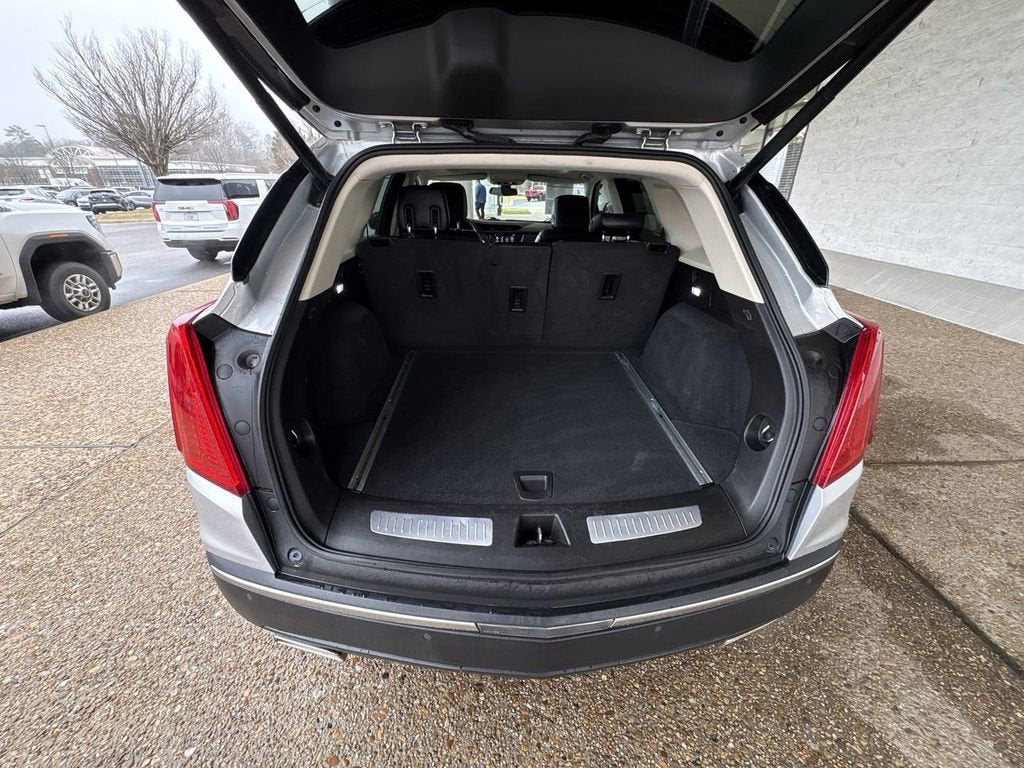 2017 Cadillac XT5 Luxury FWD